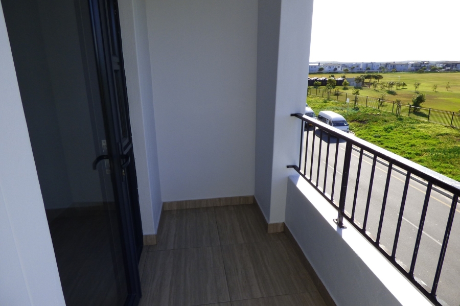 3 Bedroom Property for Sale in Parklands North Western Cape